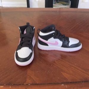 Nike kids sneaker